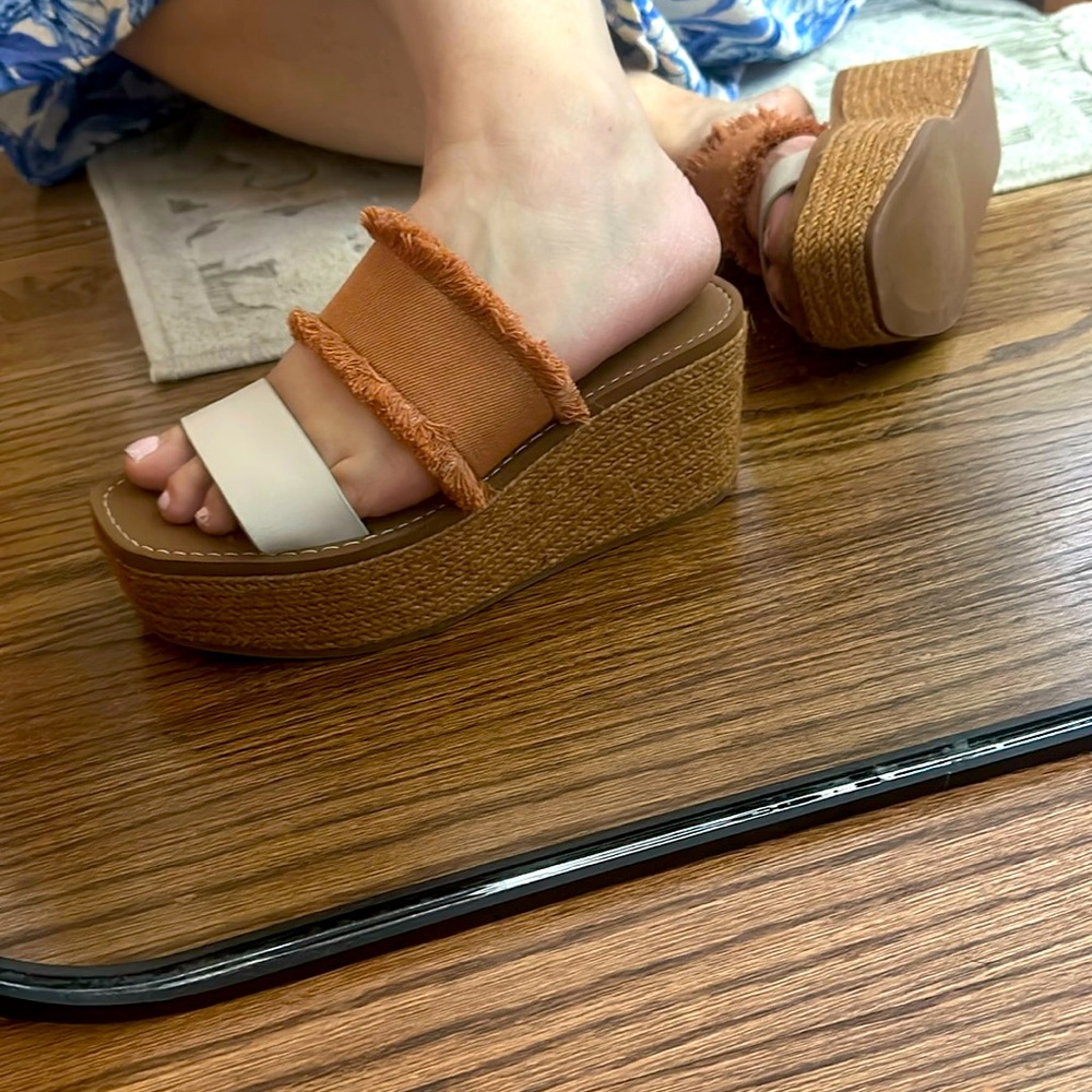 Steve Madden Wedges